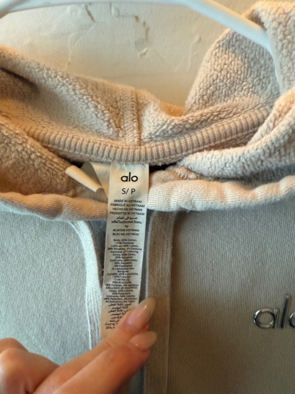 ALO Yoga Beige Pullover Hoodie - Picture 2 of 3